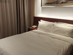 -麦新格精品酒店(上海国际旅游度假区川沙地铁站店)