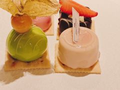 -江城明珠豪生大酒店·泰国金兰花旋转餐厅