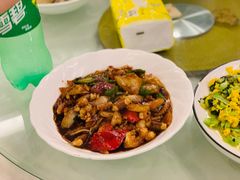 -天桥饭店·特色海鲜(金山嘴渔村店)