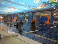 -戊辰亲子游泳俱乐部