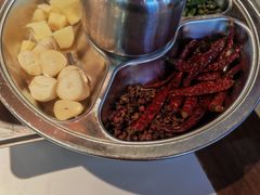 -小白鹅火焰焖锅(万达印象店)
