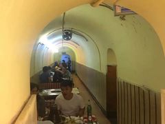 -洞庭洲·防空洞火锅·烧烤·铜锅涮肉(新百广场店)