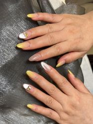 -小鸭梨影院式美甲