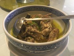 干蒸鸡-两户人家农家乐