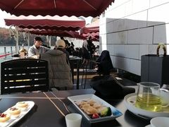 -鹿鸣酒家(越秀店)