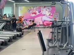 -超鹿运动(五四路恒力城店)