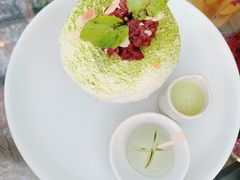 抹茶红豆牛奶雪冰-Cheevit Cheeva(Sirimangkalajarn)