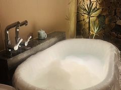 -快乐大桶水养生足浴SPA(前兴路店)