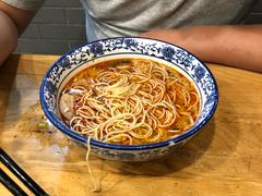 枫镇大肉面-裕兴记·三虾面(西北街总店)