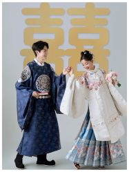 -苏菲雅婚纱摄影(西三路)