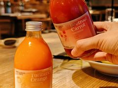 -Common Table · Brunch & Coffee