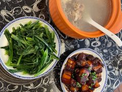 -爱的果实月嫂育婴师(世纪东方店)