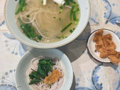 -粉八·云南米线·建水烧烤(常熟路店)