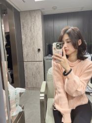 -PE SALON