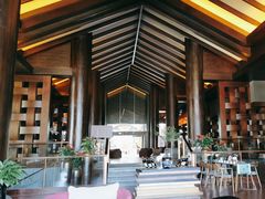 -时光吧·大堂吧·丽江和府洲际度假酒店