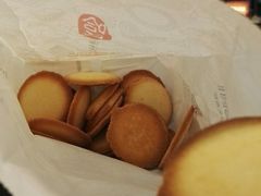 -上海哈尔滨食品厂(淮海中路店)