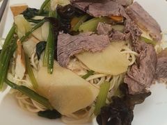 -嘻小北·兰州清汤牛肉面(太平洋森活天地店)