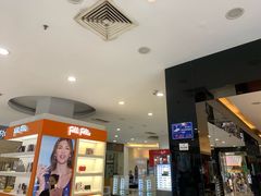 -瑞丽口岸免税店
