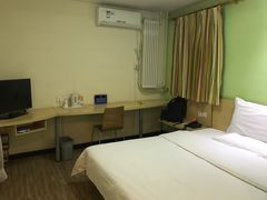 大床房-7天酒店·北京上地清河地铁站店
