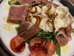 -BomBa意大利餐厅