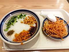 -正南齐北·老街糯米团(洪崖洞店)