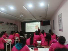 -爱月宝月嫂·育儿嫂(哈尔滨总店)