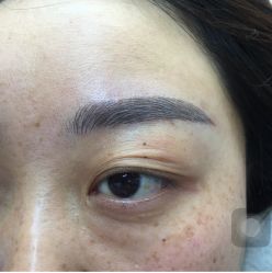 -百秀名媛纹绣美学护肤中心
