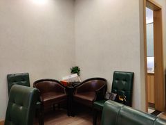 -金时代顺风大酒店(临港百联店)