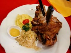 烤猪肘子-申德勒加油站西餐厅(日坛路总店)