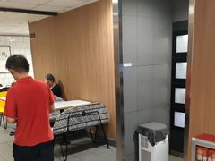 -麦当劳(中唱大厦店)