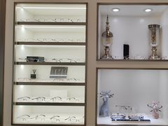 -宝岛眼镜·星创视光中心(新世界店)