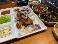 烤五花肉生菜-京玉菲饭店(李村店)