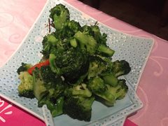 -胡桃里音乐酒馆(环亚凯瑟琳广场店)