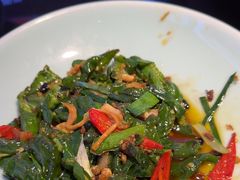 -川流不息·地道川菜·小龙虾(新松江路店)