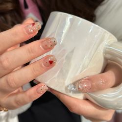 -古啦啦·自助美甲美睫