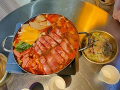 芝士肥牛年糕火锅-Meet Sun韩式大排档(五一广场7MALL店)
