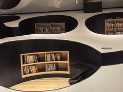 -涨巢·潮玩水疗局