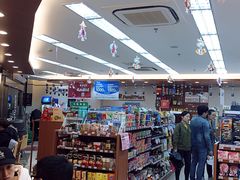 -全家便利店(天目山路三店)