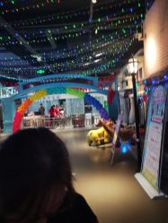 -点点梦想城(鑫苑都汇店)