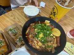 -八一路好吃街(雨田商务大厦店)