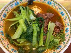 -金杨拉面王小吃面馆·牛三宝面·红烧牛肉粉
