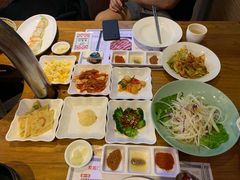 -紫霞门韩国料理烤肉(深南东路店)