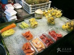 -芒果糯米饭摊子