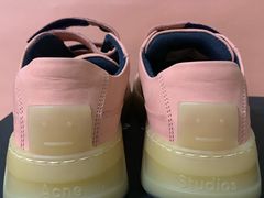 -Acne Studios(芮欧百货店)
