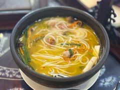 -桥香园过桥米线(国贸店)