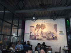 大堂-官塘锋记鱼生·生腌·砂锅粥(牌坊街店)