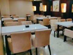 -腾阁自助餐厅(朝林广场店)