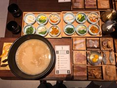 -银米·云南传统过桥米线(双廊黑金冠店)
