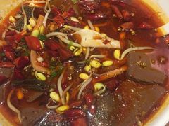 -渝是乎酸菜鱼(龙旗购物中心店)