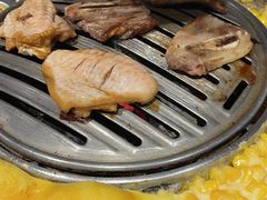 -青瓦炭韩潮烤肉(花园道店)